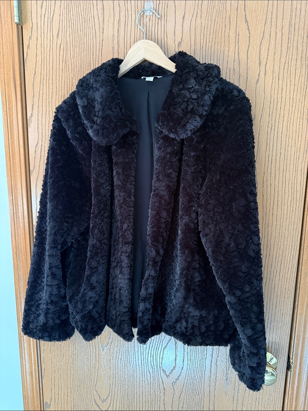 Women's Plush Teddy Jacket in Deep Navy Faux Fur